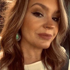 Meet your Posher, Bree